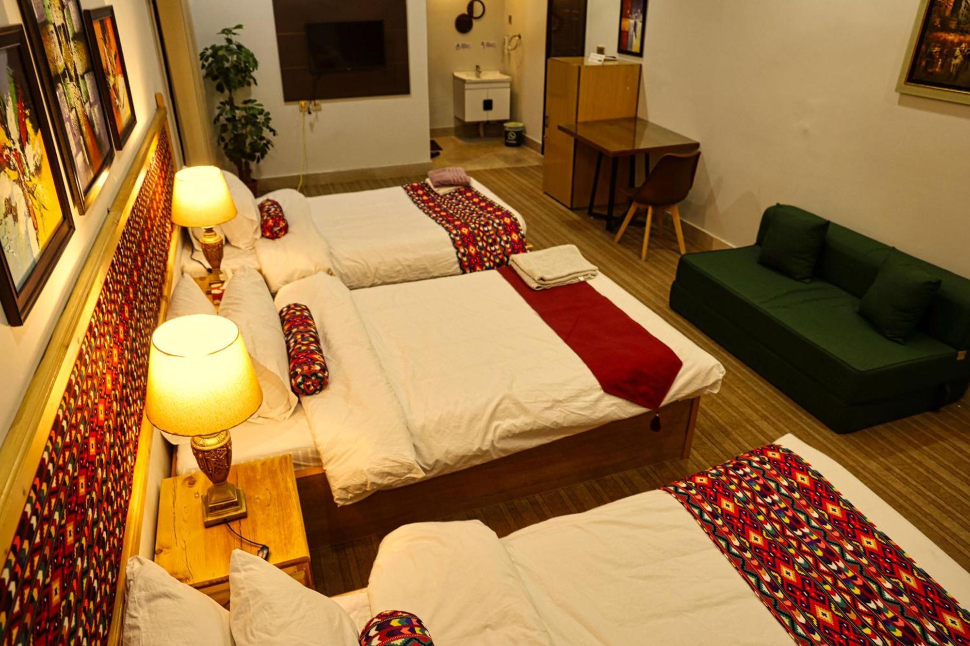 Oak Residency Hotel Gilgit Bagian luar foto